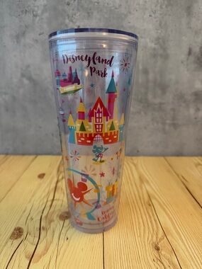 Disney Disneyland Park Clear Tumbler with Multicolor Castle and Characters